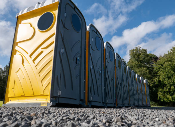 Best VIP or Luxury Restroom Trailers  in Williamsport, OH